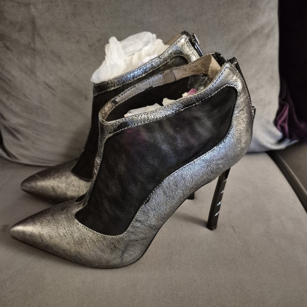 Sam Edelman Metallic Silver and Black Heels